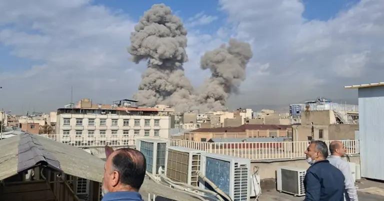 ইরানে হামলা